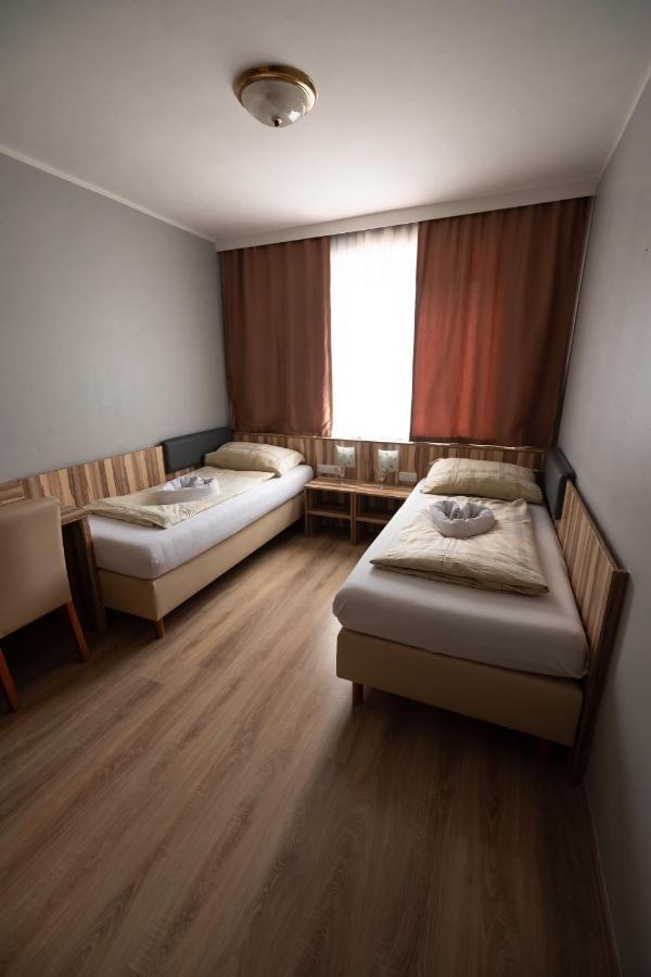 Hotel Am Limes Enns Dış mekan fotoğraf