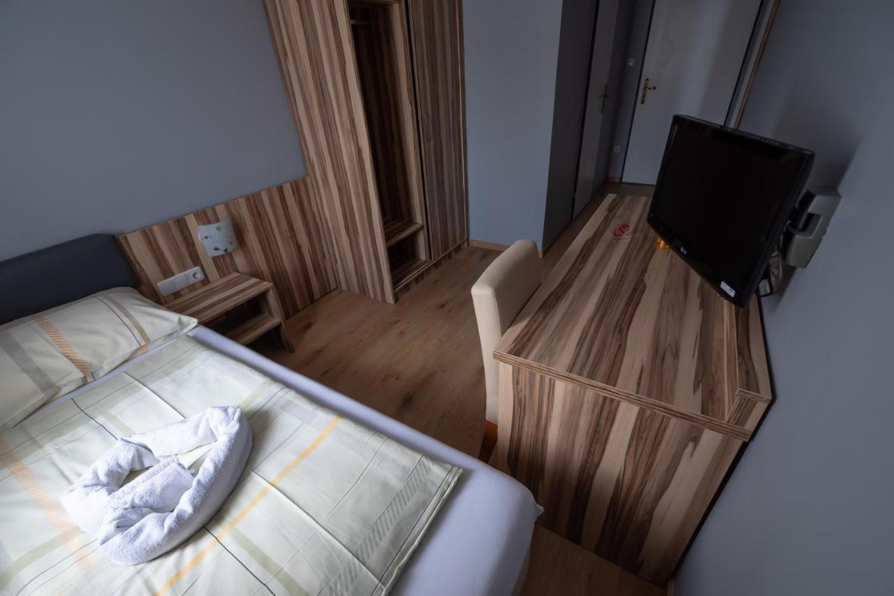Hotel Am Limes Enns Dış mekan fotoğraf