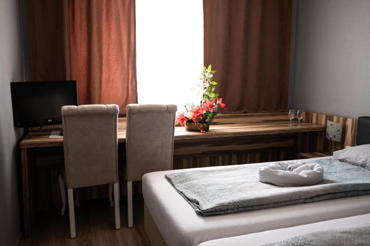 Hotel Am Limes Enns Dış mekan fotoğraf